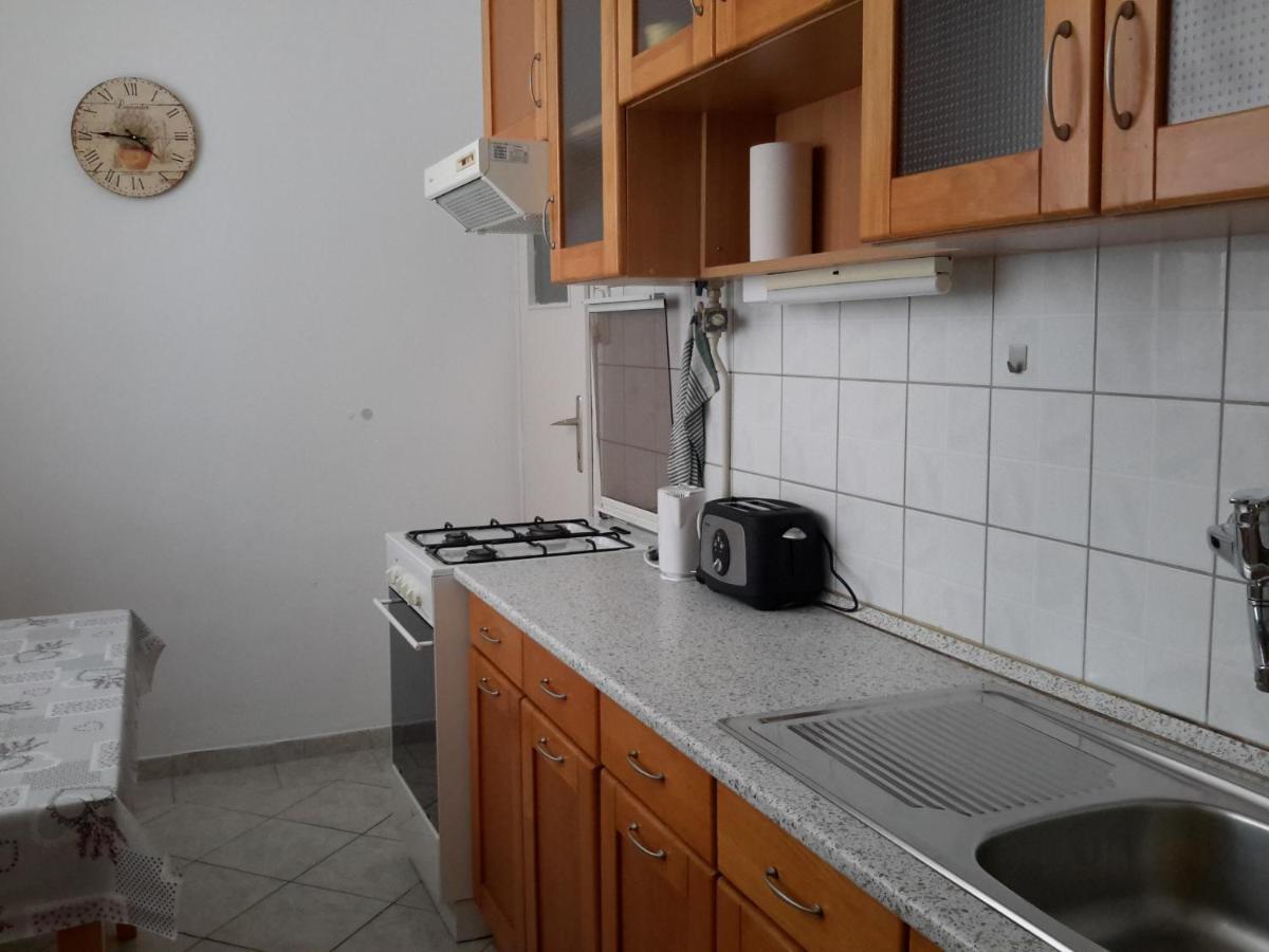 Szeki Apartman Balatonfured Exterior photo